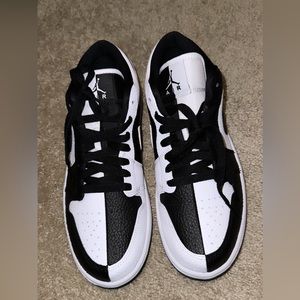 Women’s Jordan 1 Low